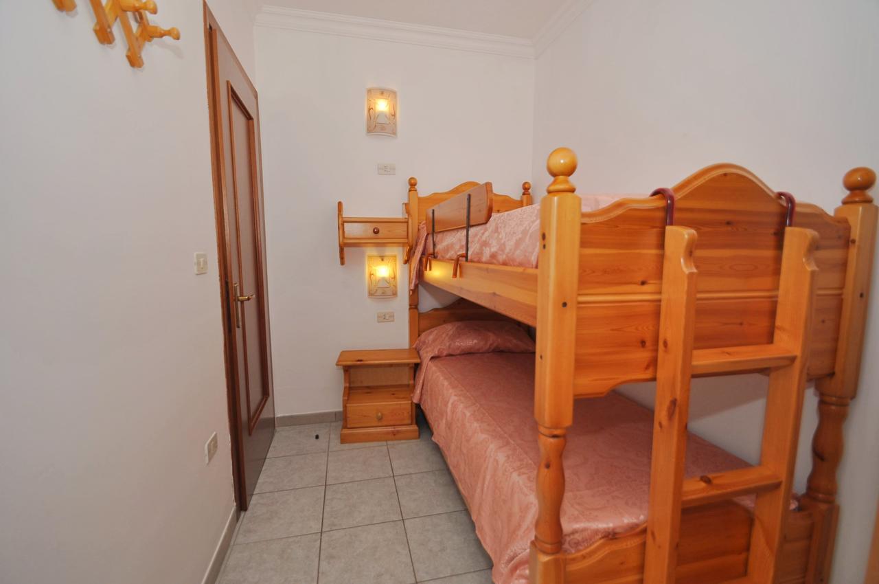 Residence Mezzaluna Carovigno Bagian luar foto